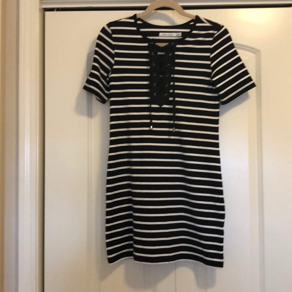 Short sleeve, front tie stripe mini dress